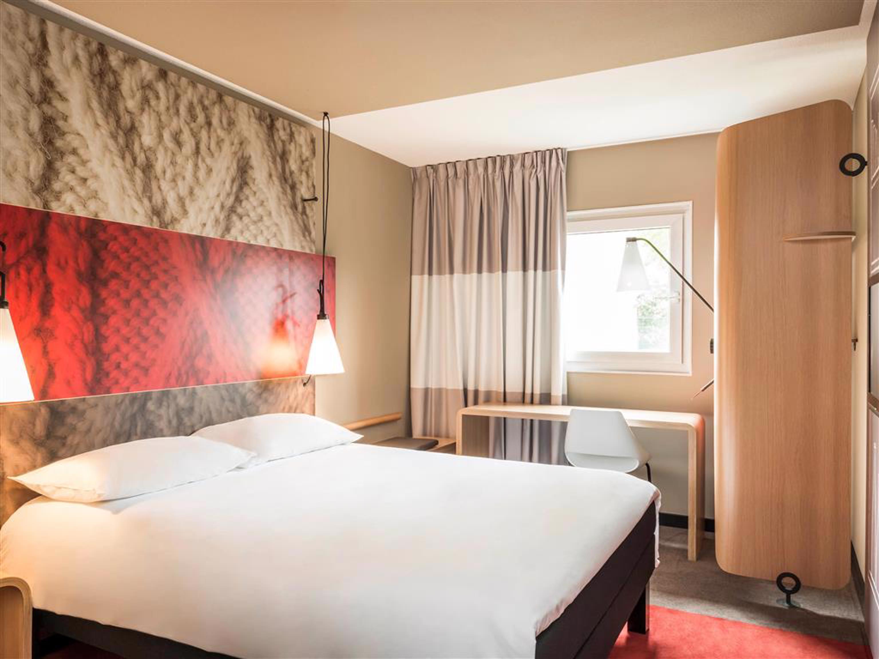 Hotel Ibis Gare Du Nord Château Landon 10ème 3*