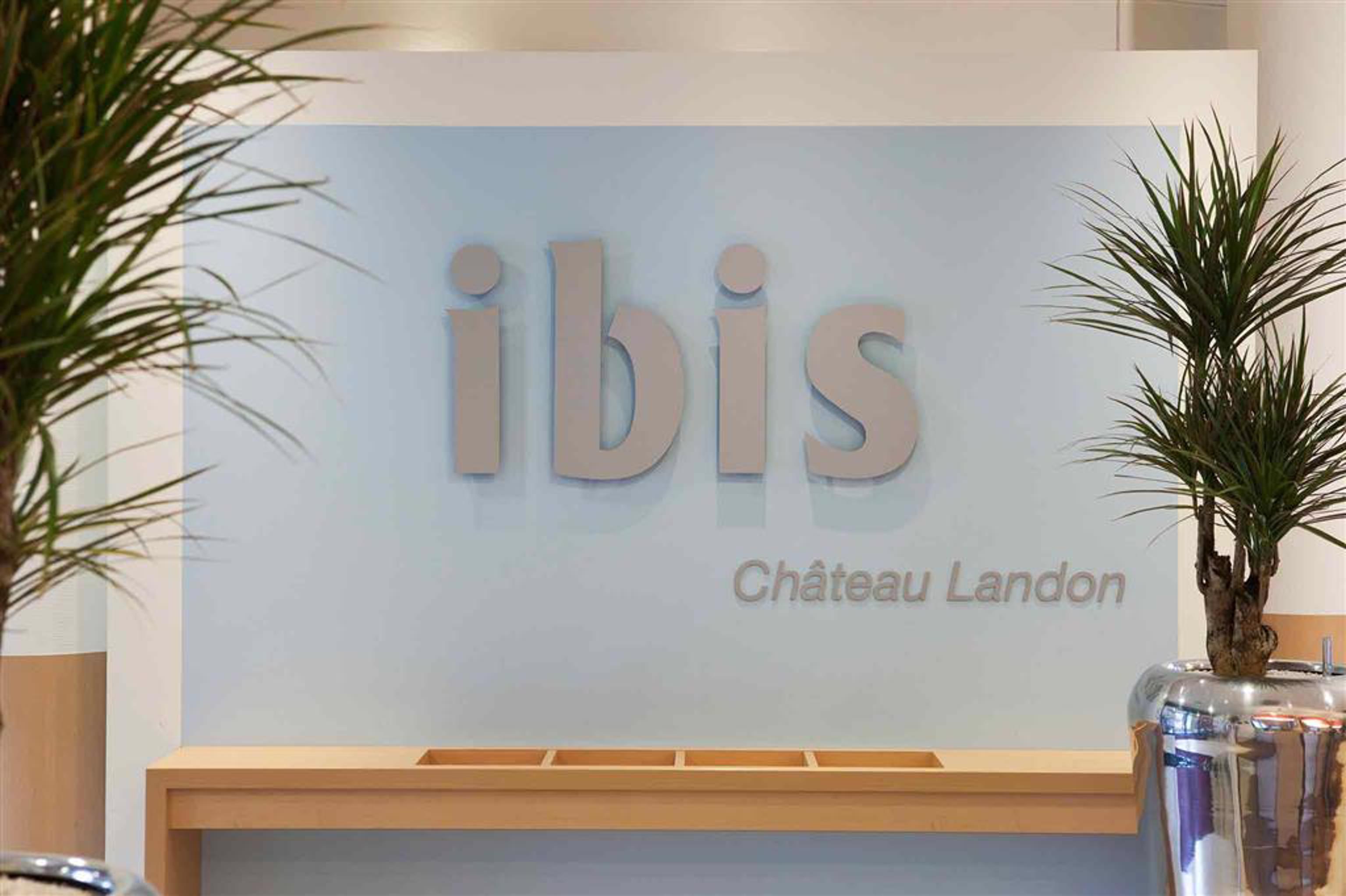 Ibis Gare Du Nord Château Landon 10ème 3* Parigi