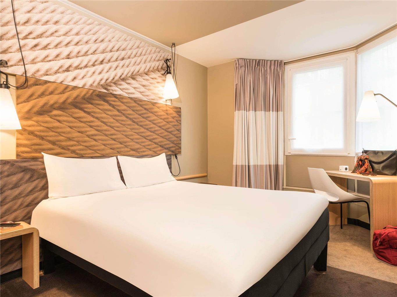 Hotel Ibis Gare Du Nord Chateau Landon 10eme Paris