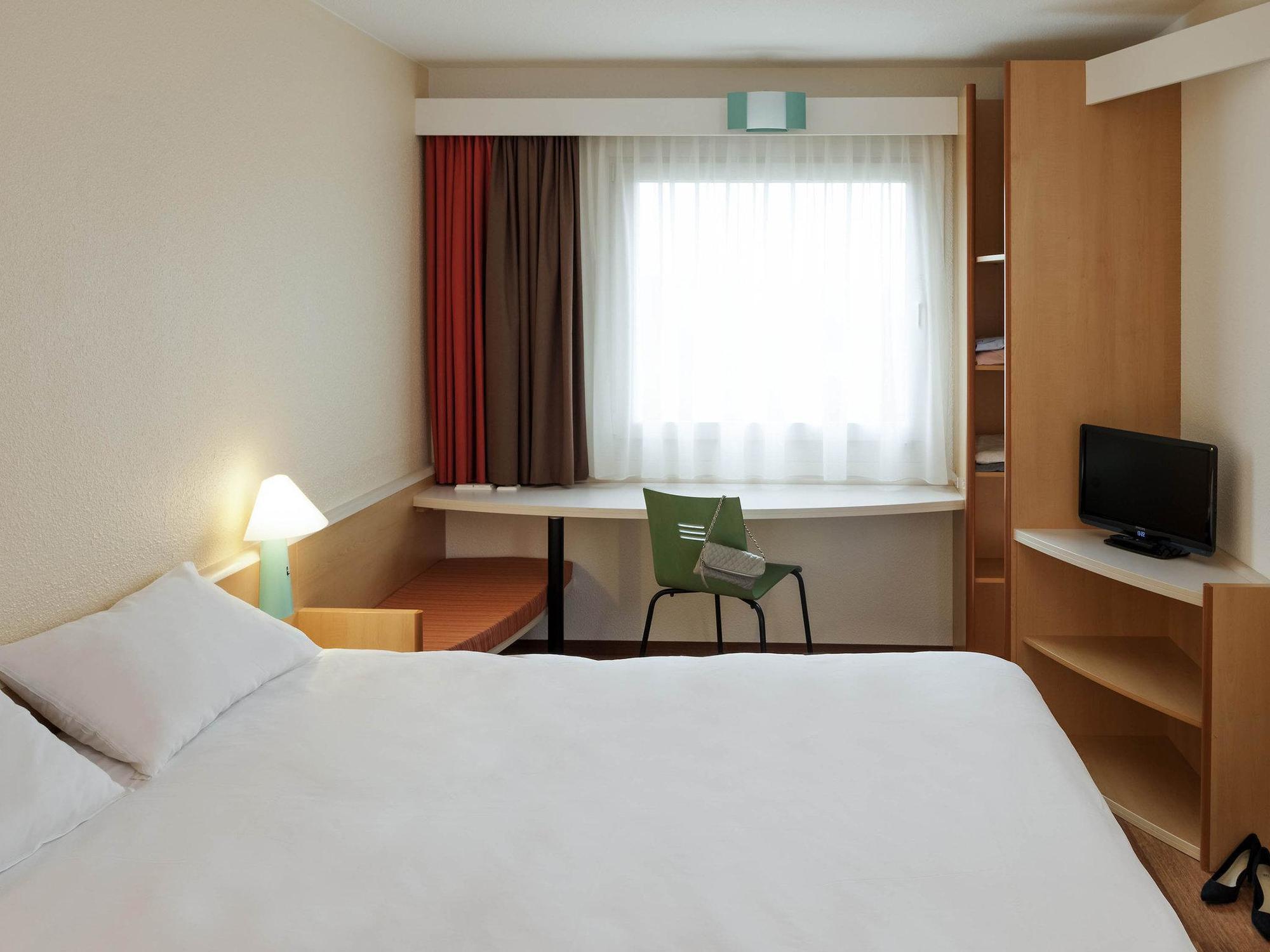 Ibis Gare Du Nord Château Landon 10ème 3* Parigi